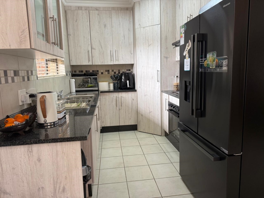 3 Bedroom Property for Sale in Waterval East North West